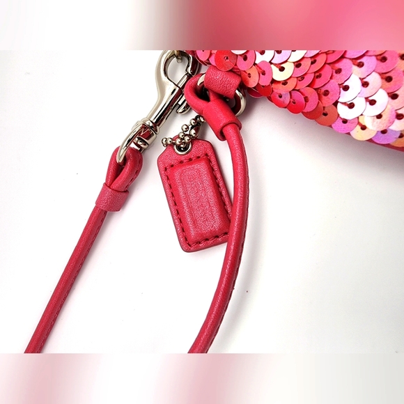 Coach pretty pink sequin wristlet like new! - Picture 5 of 9